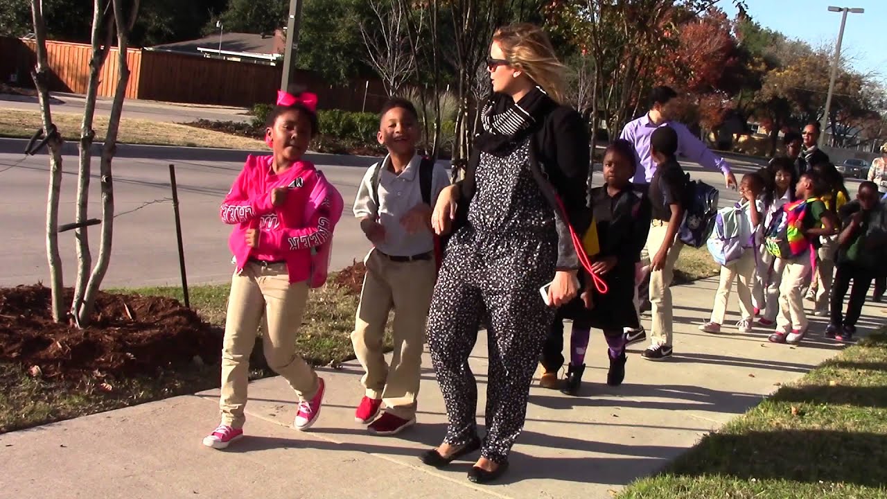 Cockrell Hill Elementary Walks Home