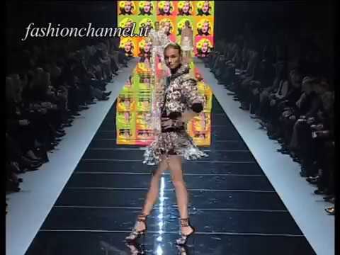 "Blumarine" Autumn Winter 2009 2010 Milan 3 of 4 pret a porter woman by FashionChannel