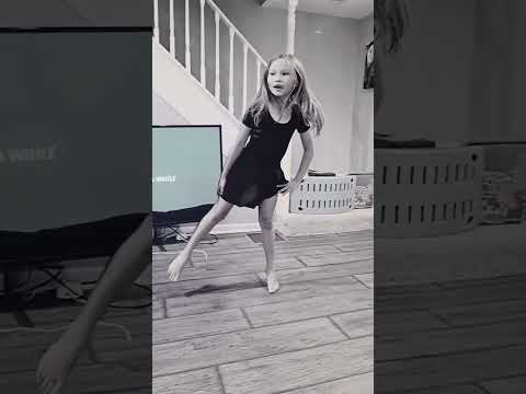 Jordyn dancing contemporary to 'Part Of Me' by Cian Ducrot