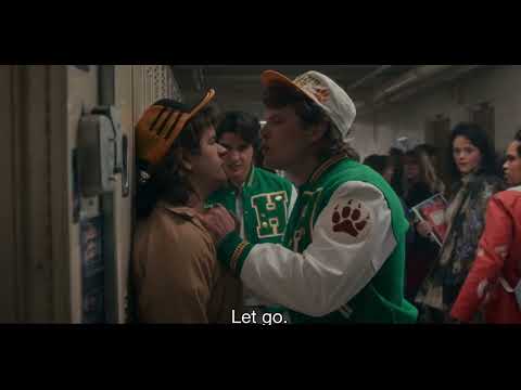Lucas saves dustin from bullies | stranger things season 5 | #strangerthings 
