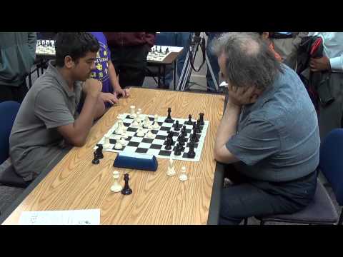 GM Roman Dzindzichashvili playing blitz against Expert Rahul Malayappan
