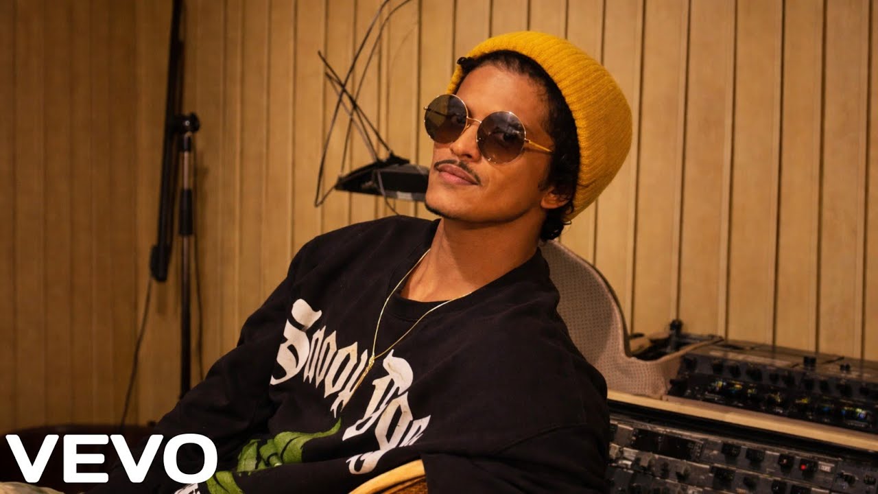Bruno Mars - Sweet Midnight ( Official Lyric Video) 