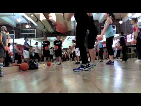 Speedball Fitness - Mathias Naujocks teaching in NYC