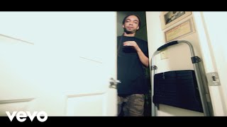 Uptown Hunter - Bombs Away