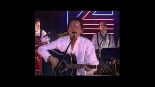 Suona chitarra Music Video
