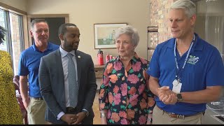 Hope Pharmacy Finally Opens