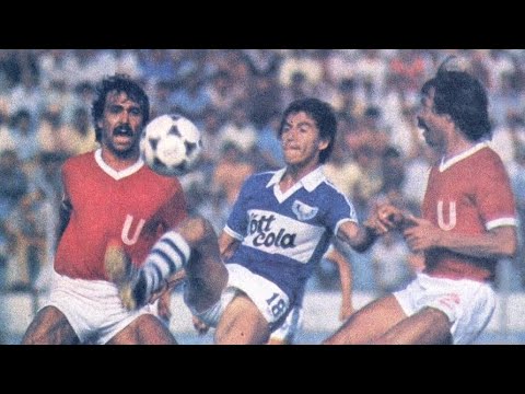 Nueve de Octubre 3 - Liga de Quito 0 - (Resumen del partido año 1981)