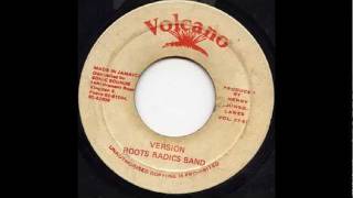 Michael Prophet - Been Talking - Roots Radics Band - Version