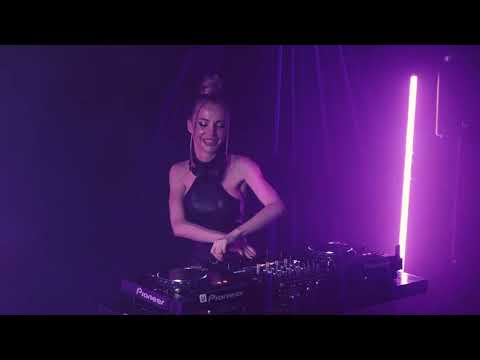 Karry G - Live Podcast 013 / Melodic Techno & Progressive House