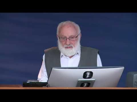 Cosa significa uscire da se stessi ed entrare nel cuore degli altri