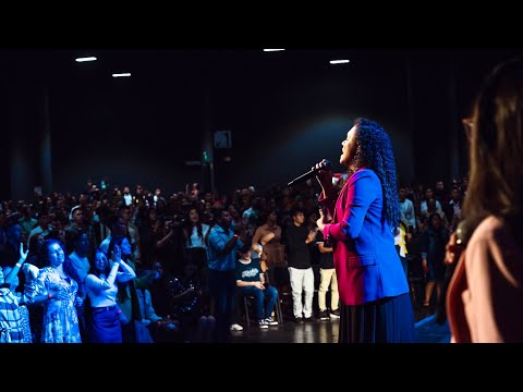 Vamos a Adorar al Rey - Medley Solangie Rodríguez ft. Coro Distrito Uno - INVESTIDOS2023