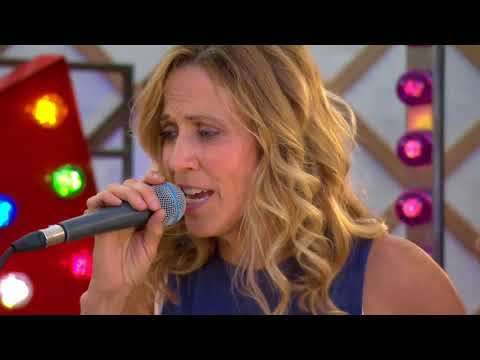 Sheryl Crow - Wouldn't Want To Be Like You - Isle of Wight Festival 2018 Backstage Acoustic Session