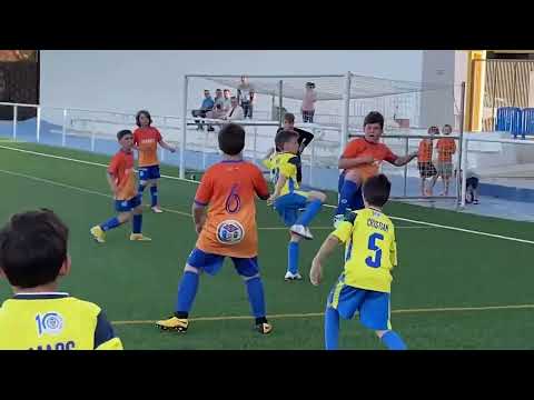 Viernes 13 de Mayo. FÚTBOL  BENJAMÍN A  -  S. A.  BENAGEBER.