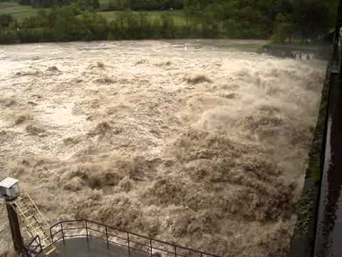 Czchów tama powódź 2010 rok.