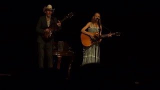 Gillian Welch &amp; Dave Rawlings - Make me up a  pallet on your floor