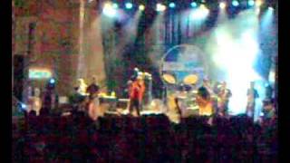 Giuliano Palma a Cosenza - Black is Black (finale)