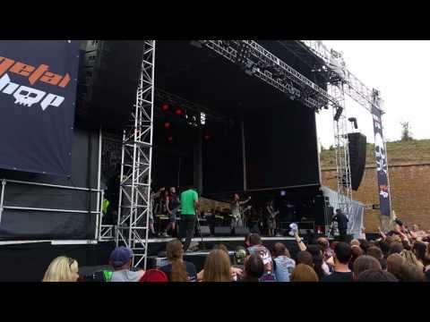 EKTOMORF – FUCK YOU ALL LIVE AT BRUTAL ASSAULT 2016