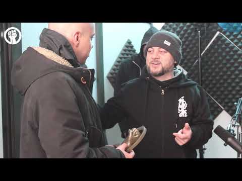 Йомрукнати отличници (клапа 5) - АТИЛА