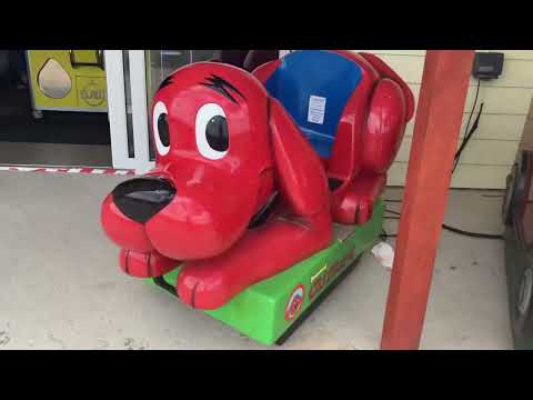 Jolly Roger Clifford The Big Red Dog  Kiddie Ride