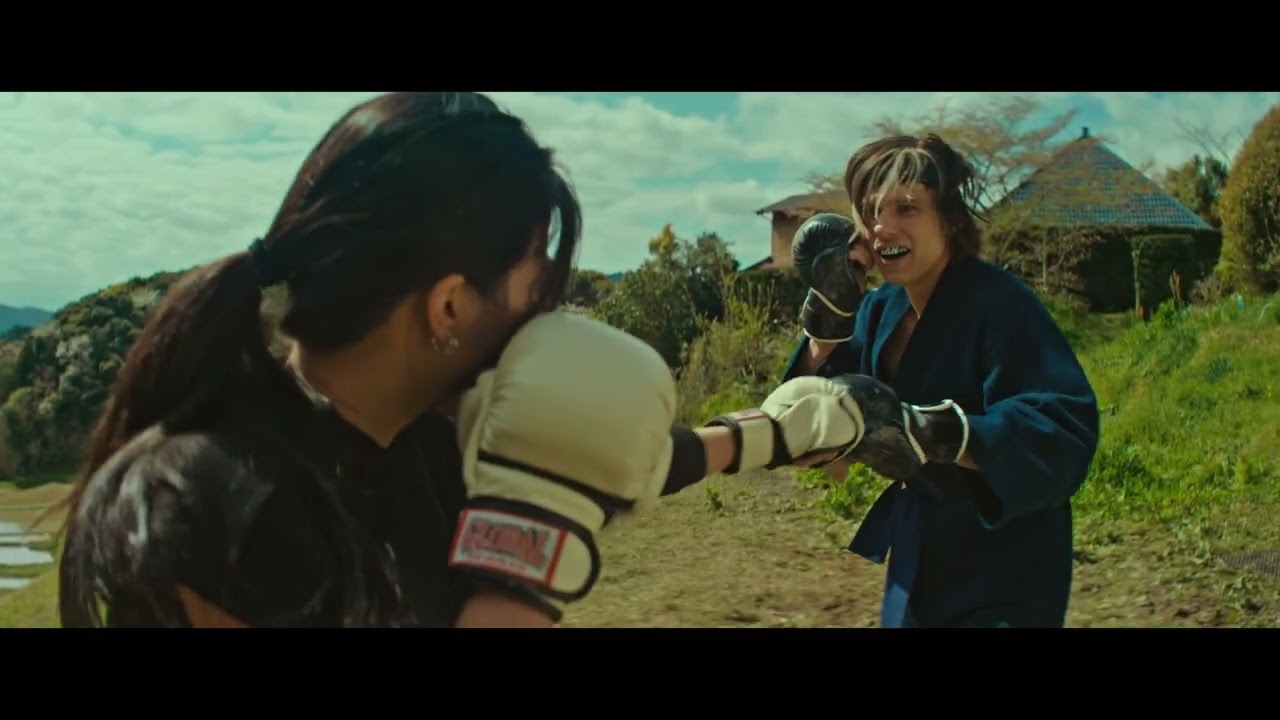 Miniature de la vidéo Yoroï - Extrait no.1 - Orel vs Nanako du film Yoroï