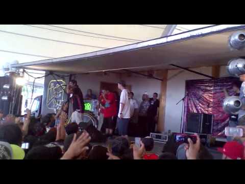 [HipHop vs Drugs 2] EMISOR vs ACZINO (batalla de exhibición)