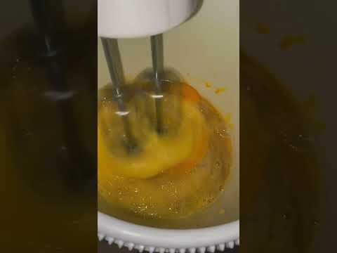 Bolu ketan hitam keju lumer