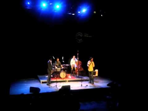 Óscar Peñas Quartet con Jason Palmer en Alicante - Las Cigarreras