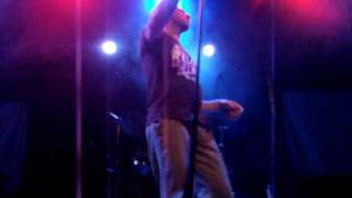 De/Vision performing "Plastic Heart"