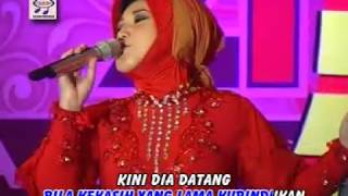 Download lagu Evie Tamala - Pertemuan OM.Monata mp3