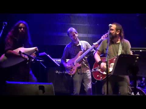 Dada Sali | ΚΩΣΤΑΝΤΗΣ ΠΙΣΤΙΟΛΗΣ- ΒΑΓΓΕΛΗΣ ΚΑΖΑΝΤΖΗΣ | Live at Six Dogs