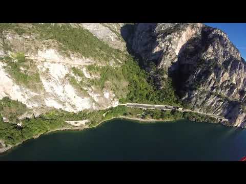 Cima capi wingsuit BASE