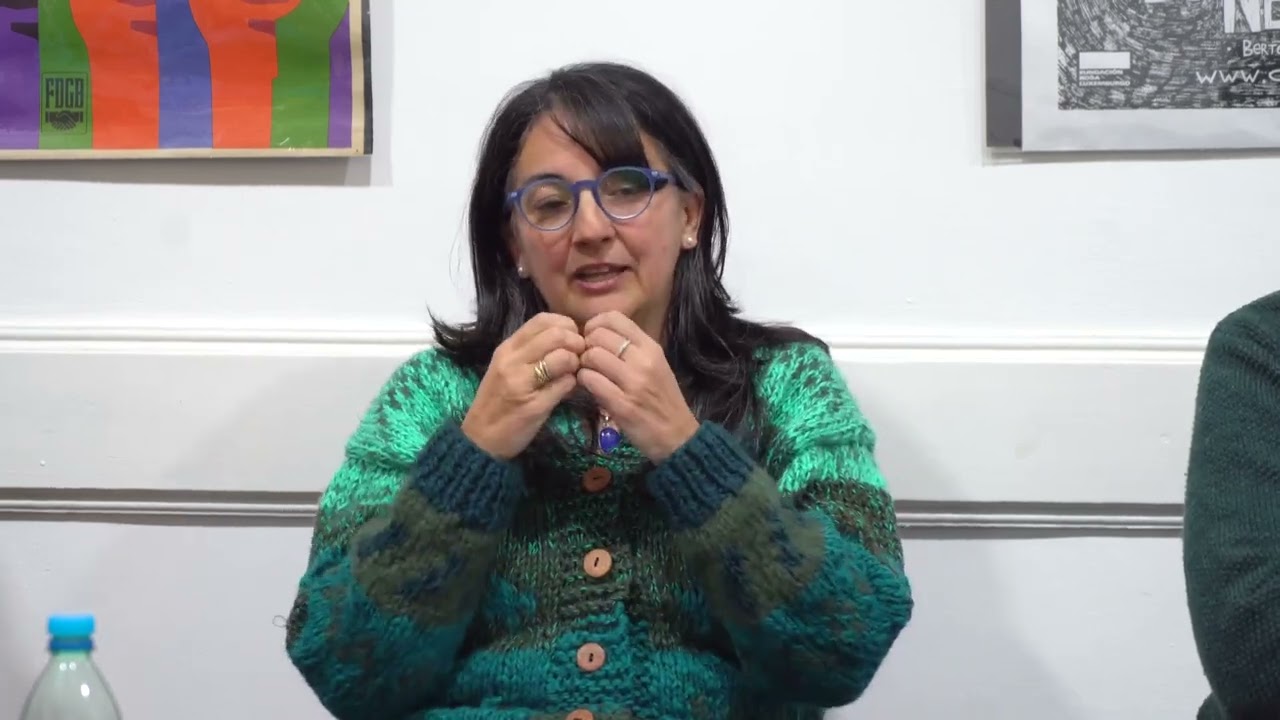 Mesa: Fe, fundamentalismo y memoria.