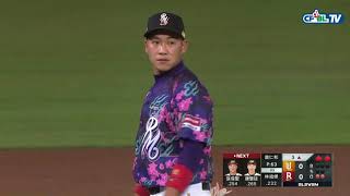 [分享] 林焌瀚中外野滾地安打定杆-影片