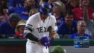 TB@TEX: Gallo lifts a foul ball out of the stadium