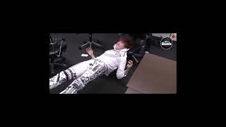 Download lagu J-Hope vs 95z V and Jimin 🐿️🐣🐯#bangtantv #bts #btsarmy #btsshorts #jhope #jimin #taehyung #kpop mp3