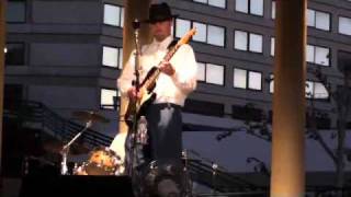 Download lagu Another Man's Wife by Big Papa and the TcB.wmv mp3