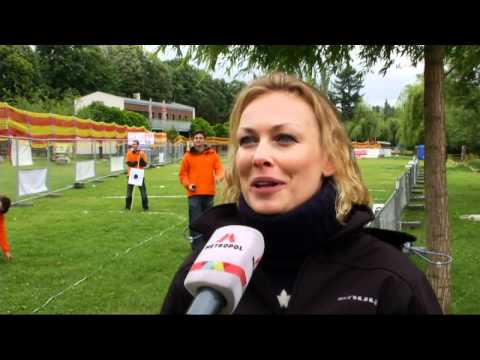 Zahoď mobil - 1. mistrovství ČR v hodu mobilem