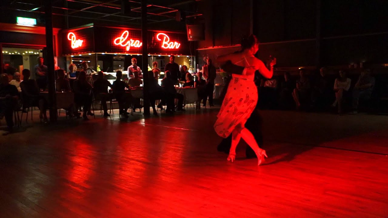 Anna Sol & Aldo Velásquez, milonga, La cicatriz/Juan d'Arienzo, Uppsala, Sweden, May 2015