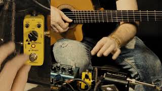 Video thumbnail for Donner Yellow Fall - how does this tiny delay pedal work? - review & demo by soYmartino