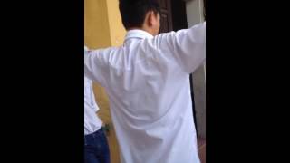 Hót boy Quang Trung vs pha nhảy ảo 