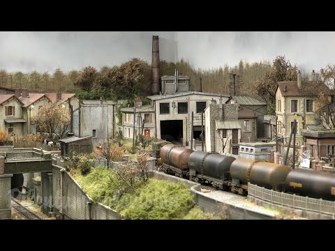 Awesome Weathered French Model Railroad Layout in HO Scale: 21, Rue Des Haies by Vincent Cleren