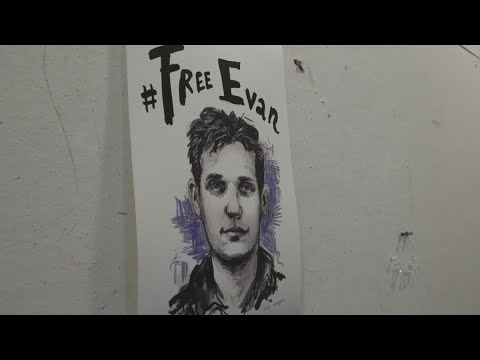 Lawmakers in Washington D.C. vote on resolution calling for Evan Gershkovich's release from Russian