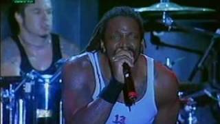 Sepultura - Roots Bloody Roots, Live in Portugal 2003