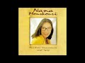 Nana Mouskouri Llegó con tres heridas