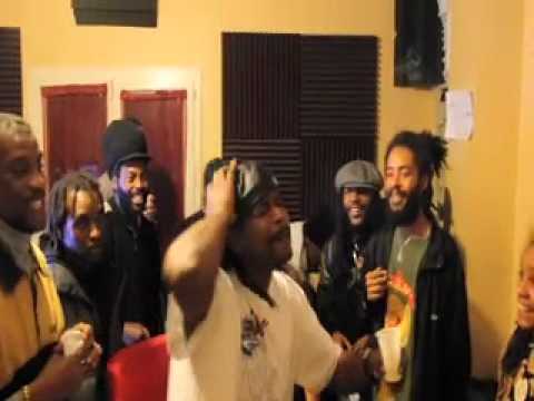 lithium groovin "ti wony , little di lion ,straika d, sista jahan,ayss c " freestyle