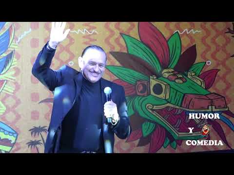 Teo González en el carnaval de Zihuatanejo, Guerrero 2025