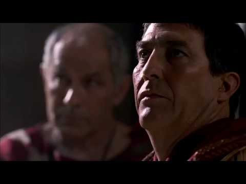 Rome : Caesar presented the head of Pompei Magnus