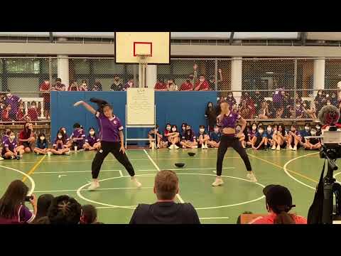 《Squid game》：By Eva HuangChu & Partner dancing on 2022 Sports Day