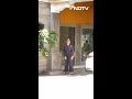 Kareena Visits Father Randhir Kapoor - Video