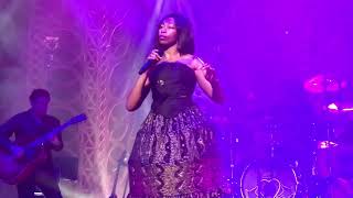 Simple Minds &amp; Sarah Brown - Dancing Barefoot (Live) (KKL, Lucerne) (19.04.2017)
